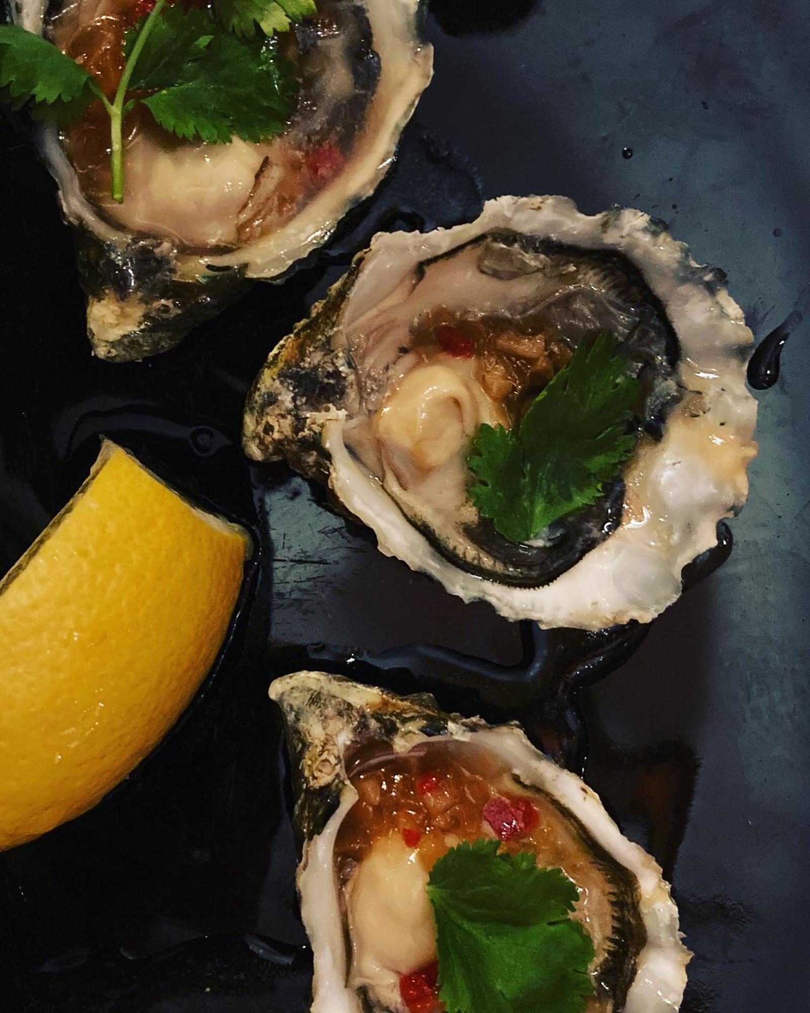 Ashes Seafood Restaurant Accommodation 딩글 외부 사진