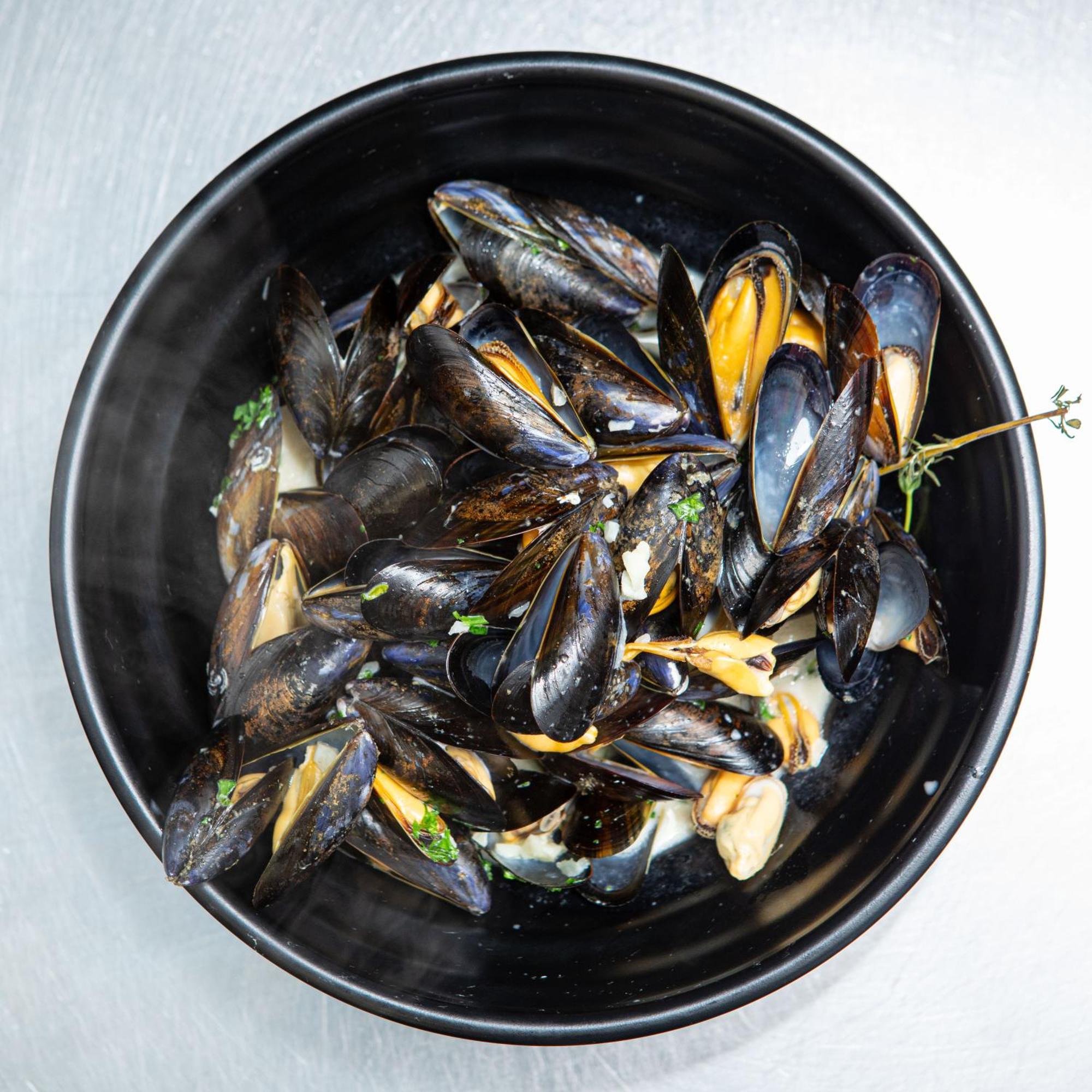 Ashes Seafood Restaurant Accommodation 딩글 외부 사진